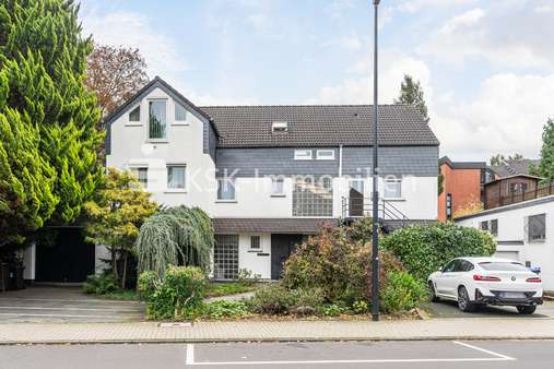 121852 Vorderansicht - Haus in 50354 Hürth mit 143m² als Kapitalanlage kaufen