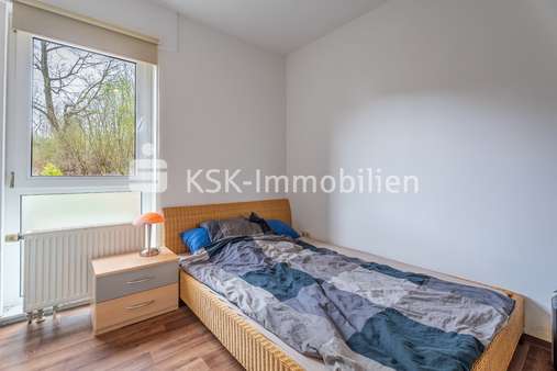 130243 Schlafzimmer - Erdgeschosswohnung in 50374 Erftstadt / Liblar mit 44m² kaufen