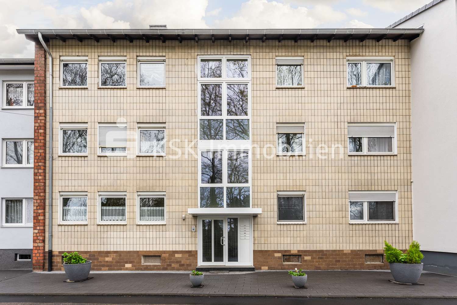 116299 Vorderansicht  - Etagenwohnung in 50226 Frechen mit 52m² kaufen