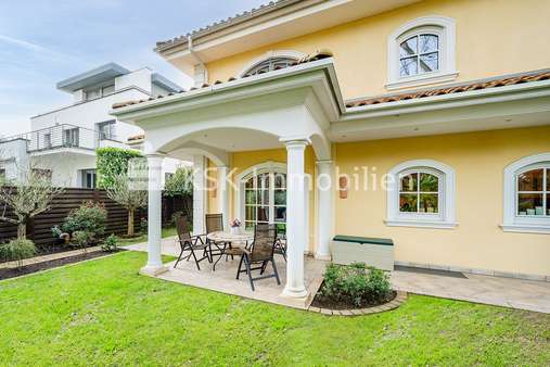 127948 Rückansicht - Villa in 50933 Köln / Müngersdorf mit 501m² kaufen