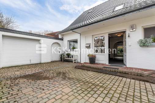 123119 Außenansicht - Einfamilienhaus in 50126 Bergheim mit 188m² kaufen