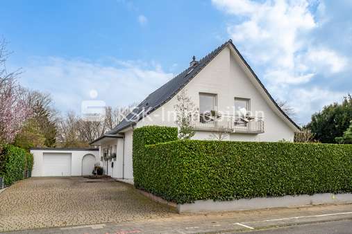 123119 Außenansicht - Einfamilienhaus in 50126 Bergheim mit 188m² kaufen