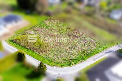 130559 Drohnenansicht  - Grundstück in 51570 Windeck mit 1325m² kaufen