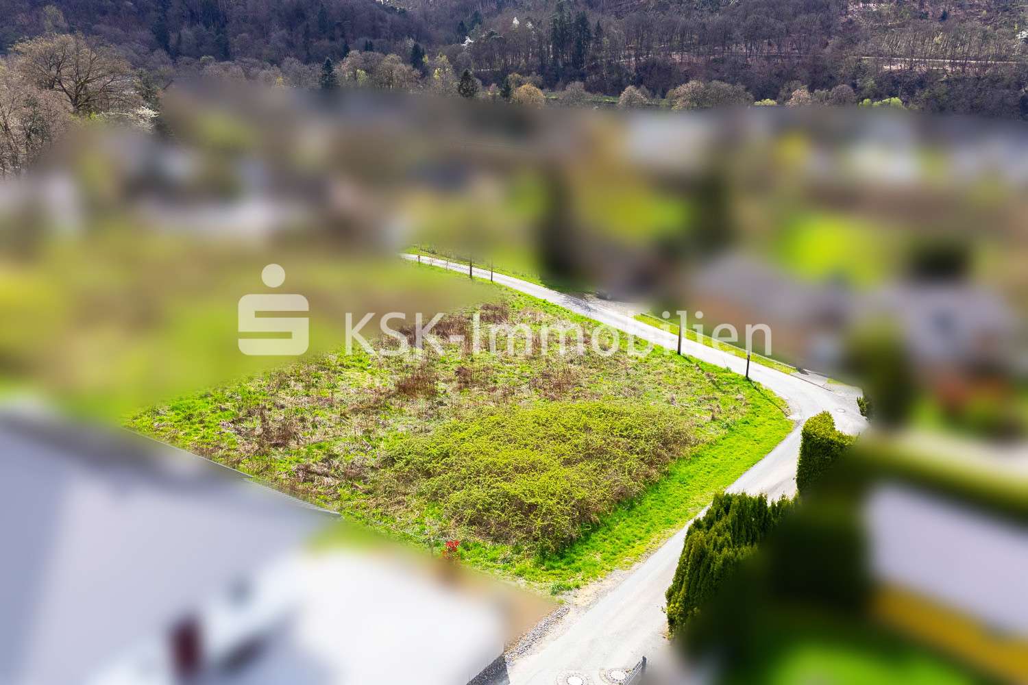130559 Drohnenansicht - Grundstück in 51570 Windeck mit 1325m² kaufen