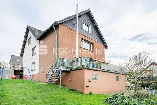 127974 Außenansicht 127974 Außenansicht - Mehrfamilienhaus in 51515 Kürten mit 307m² kaufen
