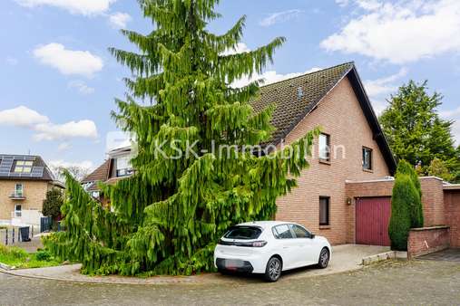 127751 Außenansicht  - Einfamilienhaus in 50126 Bergheim mit 131m² kaufen