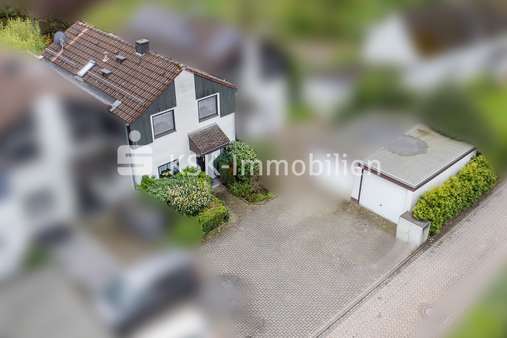 130830 Drohnenansicht - Reihenmittelhaus in 42799 Leichlingen mit 94m² kaufen