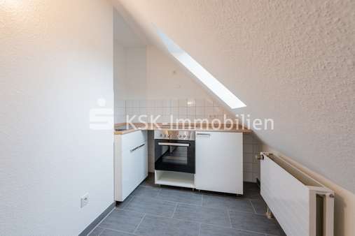 132094 Küche - Dachgeschosswohnung in 51580 Reichshof / Denklingen mit 50m² mieten