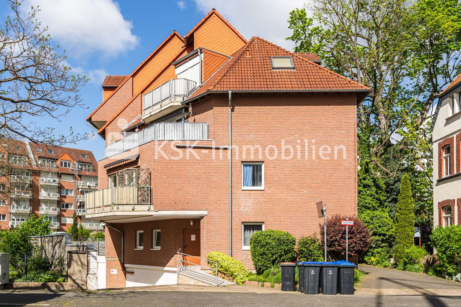 130052 Außenansicht  - Erdgeschosswohnung in 50321 Brühl mit 78m² kaufen