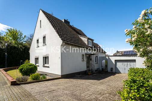 130970 Vorderansicht - Einfamilienhaus in 52511 Geilenkirchen / Lindern mit 120m² kaufen