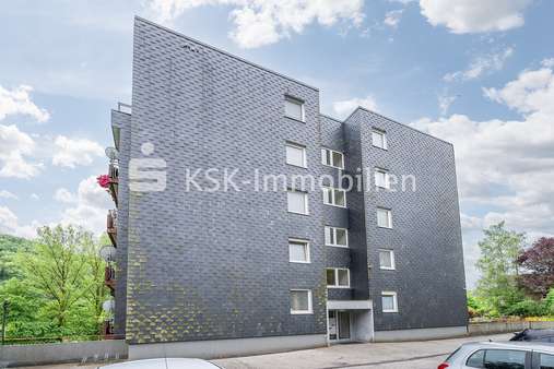 130112 Außenansicht - Etagenwohnung in 51766 Engelskirchen mit 76m² kaufen