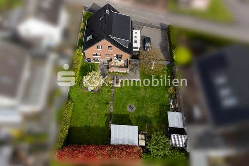 132554 Drohnenaufnahme  - Einfamilienhaus in 50374 Erftstadt / Erp mit 138m² kaufen