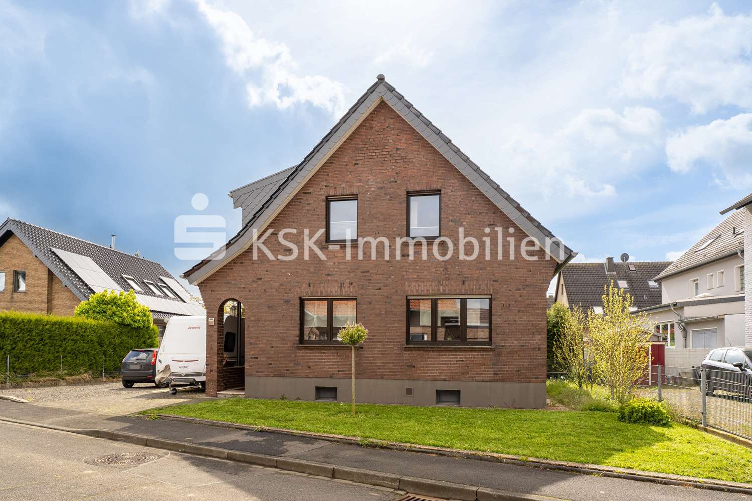 132554 Vorderansicht - Einfamilienhaus in 50374 Erftstadt / Erp mit 138m² kaufen