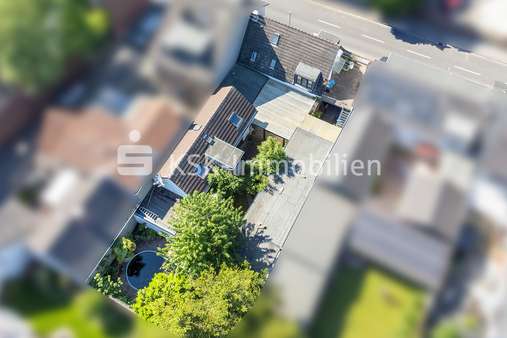 109127 Drohnenansicht - Einfamilienhaus in 50259 Pulheim / Stommeln mit 112m² kaufen