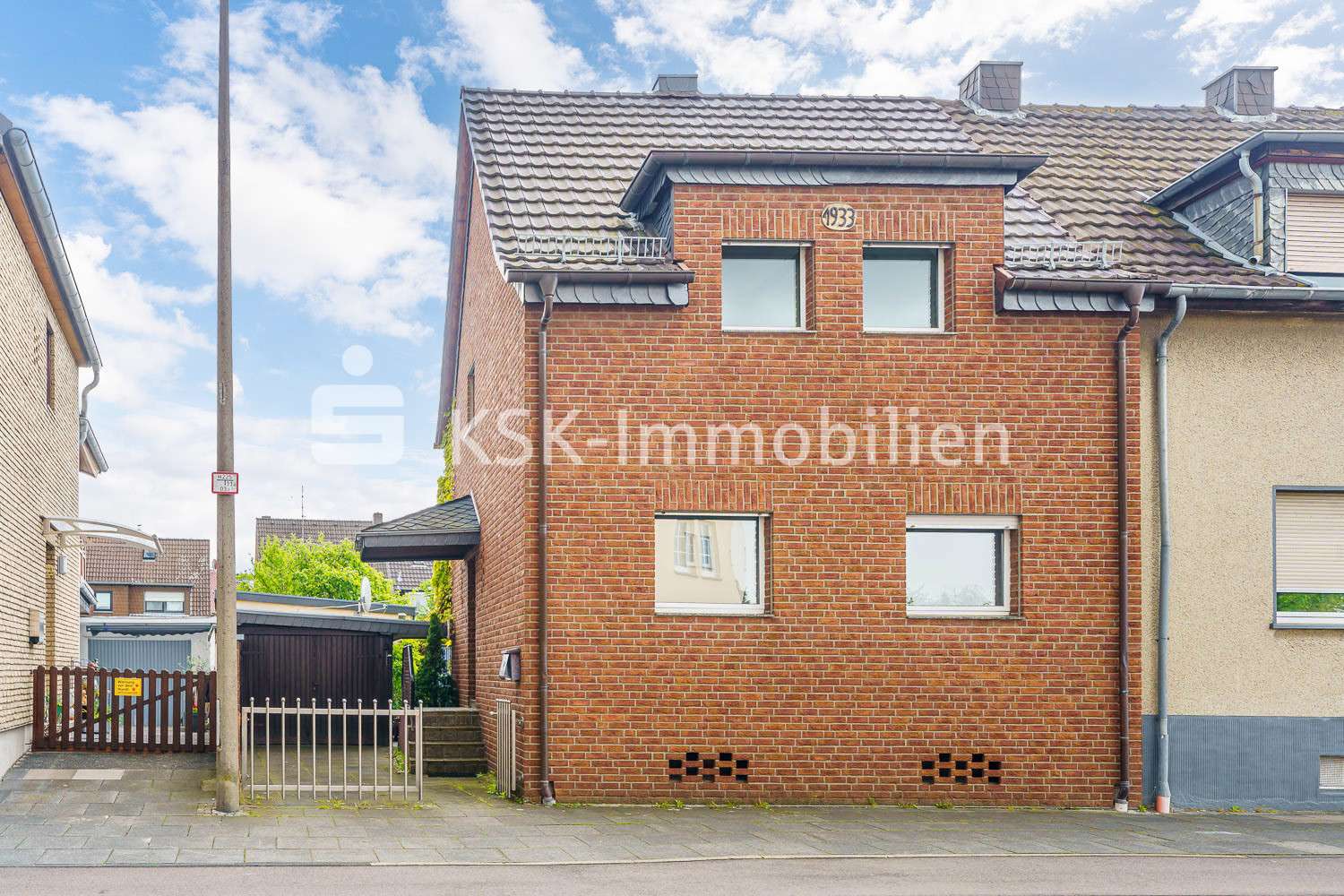 130500 Außenansicht - Einfamilienhaus in 53842 Troisdorf mit 73m² kaufen