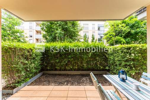 131662 Terrasse - Erdgeschosswohnung in 50735 Köln mit 84m² kaufen