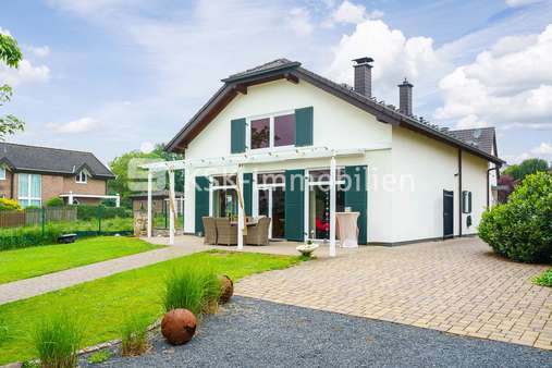 133313 Rückansicht - Einfamilienhaus in 53844 Troisdorf / Eschmar mit 170m² mieten