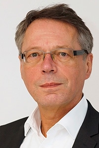 Herr Michael Biermann