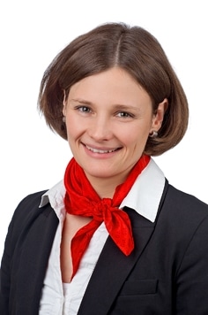 Frau Tanja Ismer