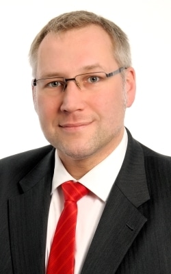 Herr Christian Holz