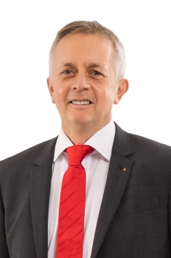 Herr Michael Lübben