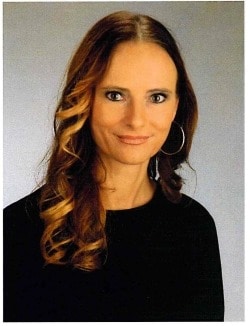 Frau Sandra Heß