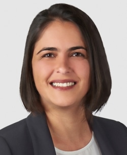 Frau Özlem Ergüzel