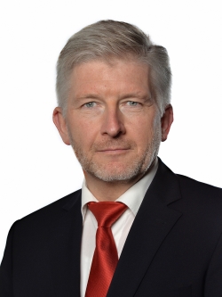 Herr Bernhard Hirsch