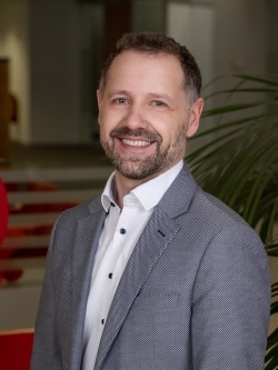 Herr Christian Pauli