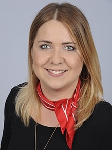 Frau Daniela Simrodt