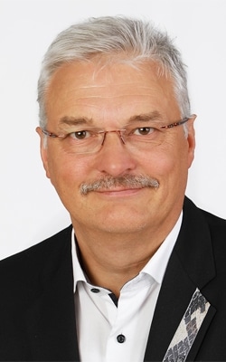 Herr Jörg Pönisch