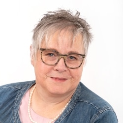 Frau Maria Sester