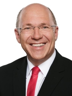 Herr Dietmar Herb