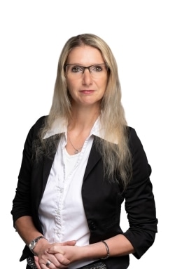 Frau Tatjana Zündorf
