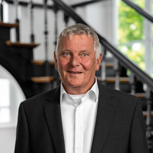 Herr Michael Grote