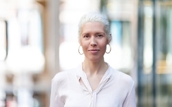 Frau Isabel Kniffka