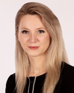 Frau Kristin Galla