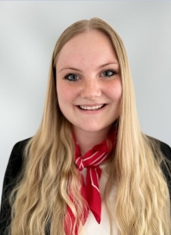 Frau Selina Pauli