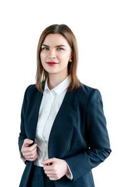 Frau Daniela Sechkin