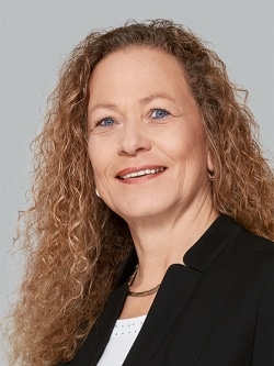 Frau Anett Schulz