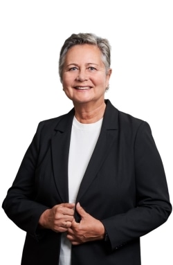 Frau Iris Hertog