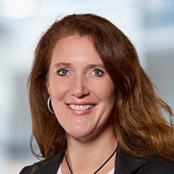 Frau Silke Flath