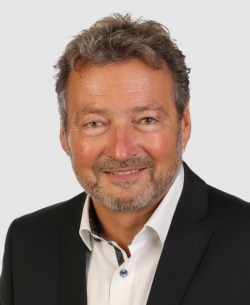 Herr Stephan Heidenreich