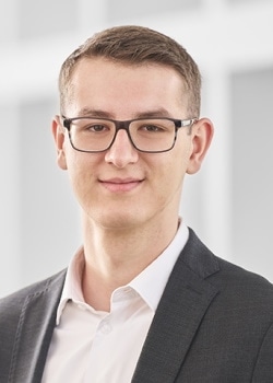 Herr Tim Dusemund