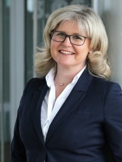 Frau Katrin Schünzel