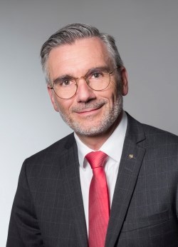 Herr Jürgen Sutter