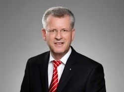 Herr Thomas Schäfer