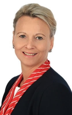 Frau Antje Dießner
