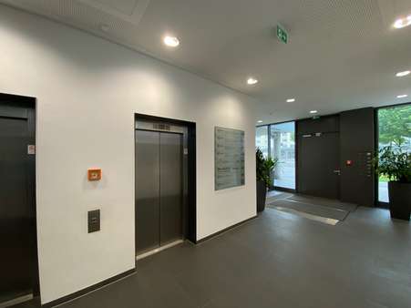 Entree - Bürofläche in 80687 München mit 0m² mieten