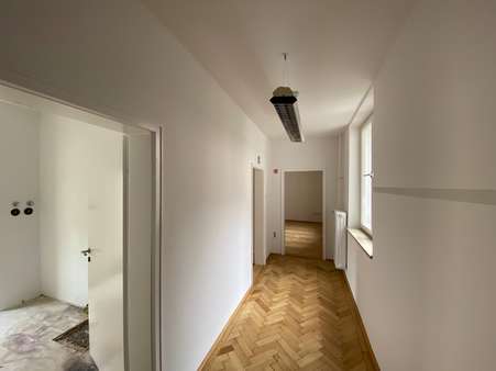 Flur - Bürofläche in 80336 München mit 0m² mieten